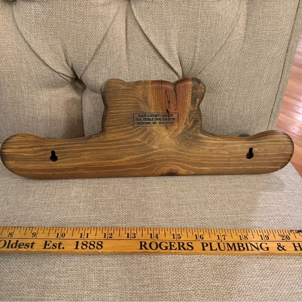 Charming Bear Wall Hook with Blue Accents cottage